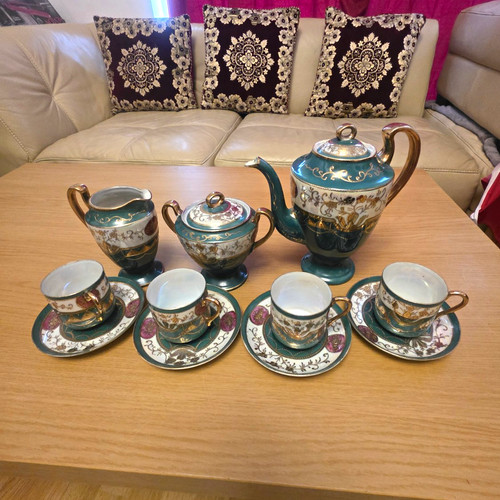 Green white gold - green,